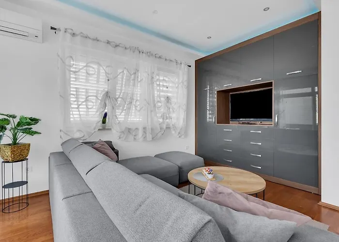 Mar Y Sol Apartment *